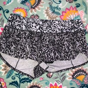 Lululemon Speed Up Low Rise (2.5 inch) Size 6